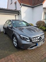 Mercedes-Benz Unfallfrei, TÜV & Garantie bis 12/2025