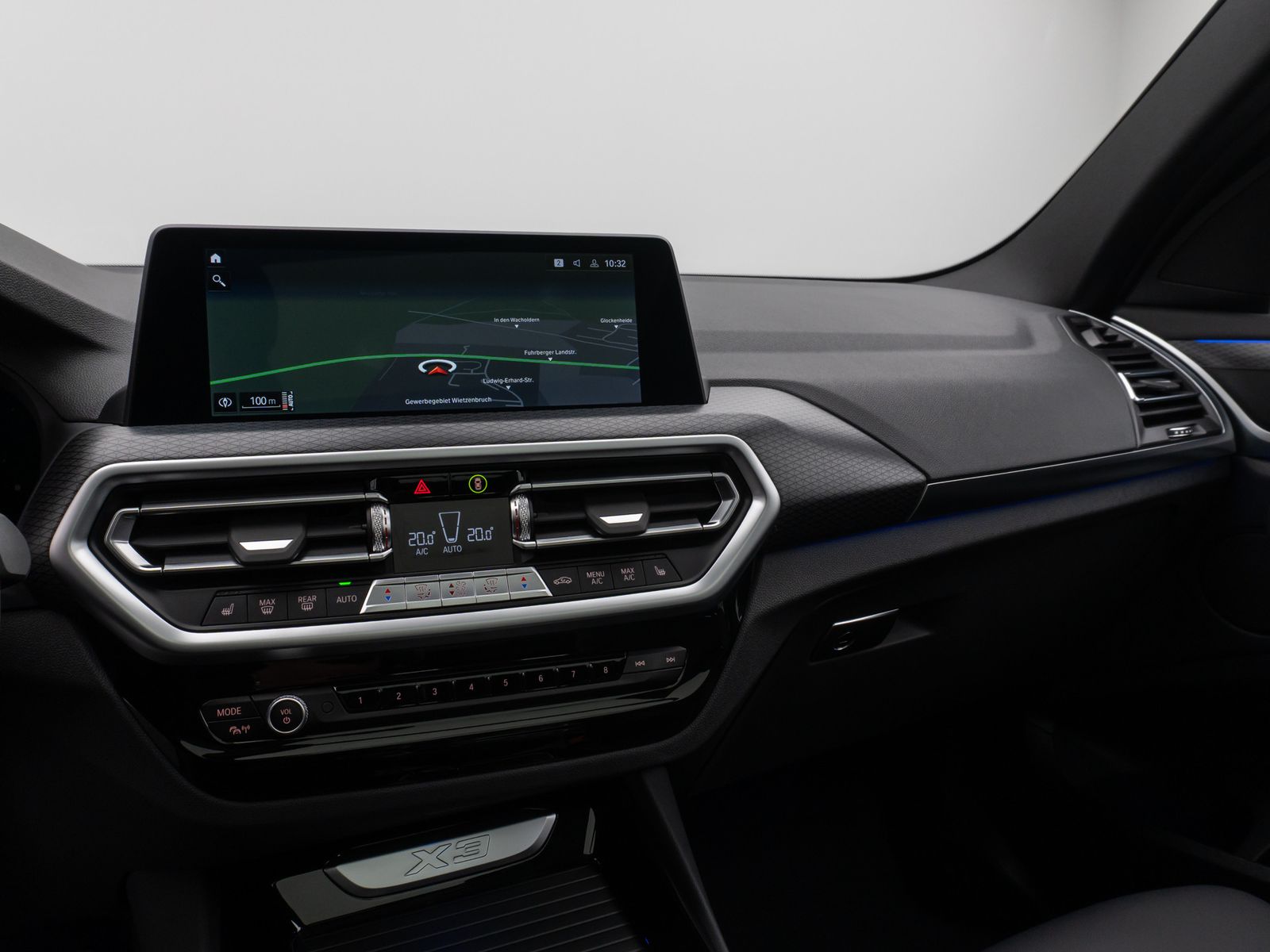 Fahrzeugabbildung BMW X3 xD20i M Sport Panorama Kamera HiFi DAB 19Zoll