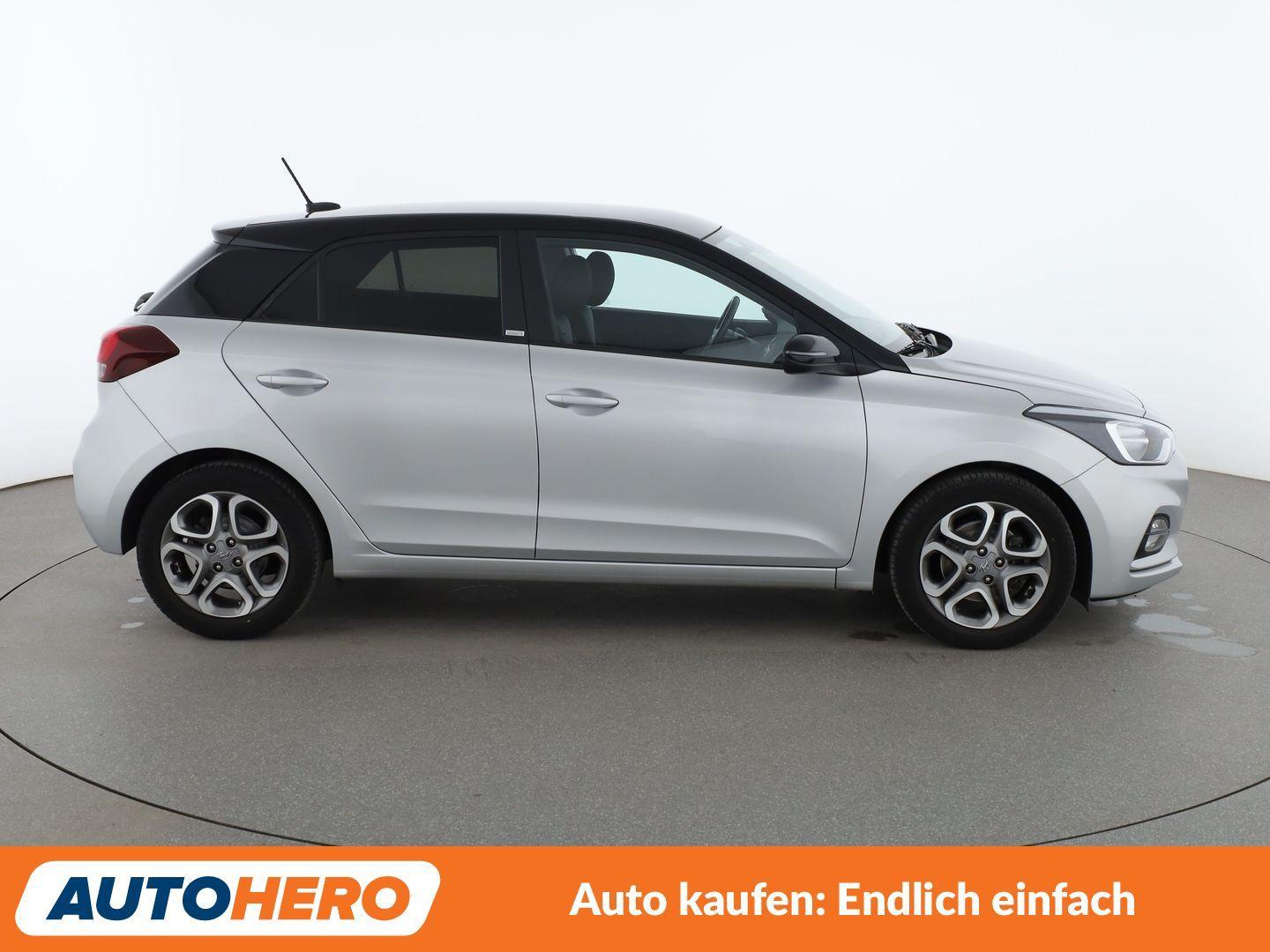 Hyundai i20 1.0 TGDI YES! Plus Aut*NAVI*TEMPO*CAM*PDC*, миниатюра 6