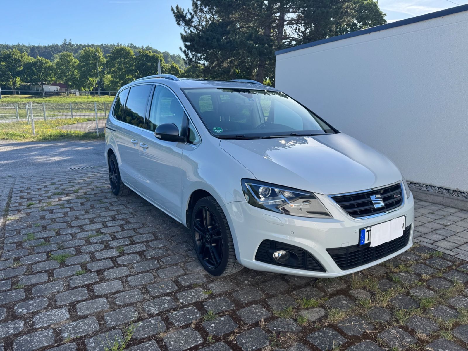 SEAT Alhambra 1.4 TSI Start&amp;Stop DSG FR-Line