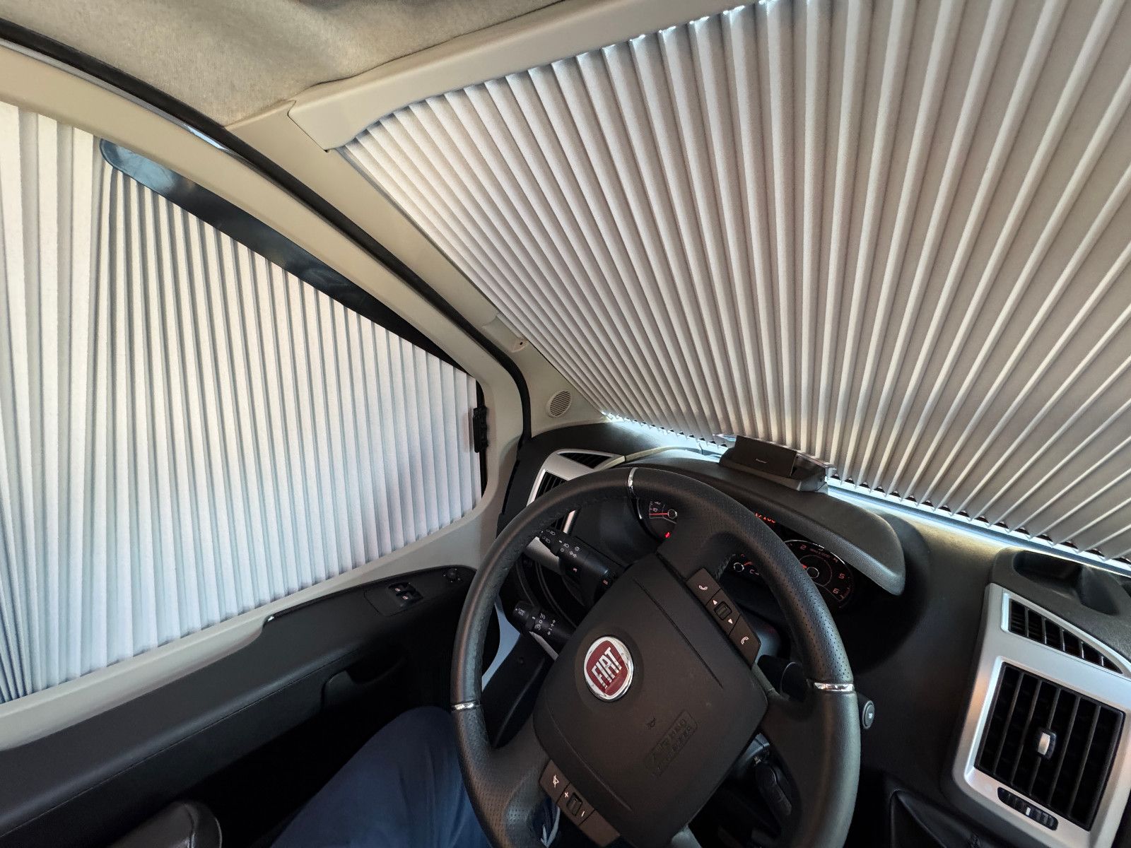 Fahrzeugabbildung Knaus SKY TI 700 MEG PLATINUM SELECTION HEAD-UP 1.HAND
