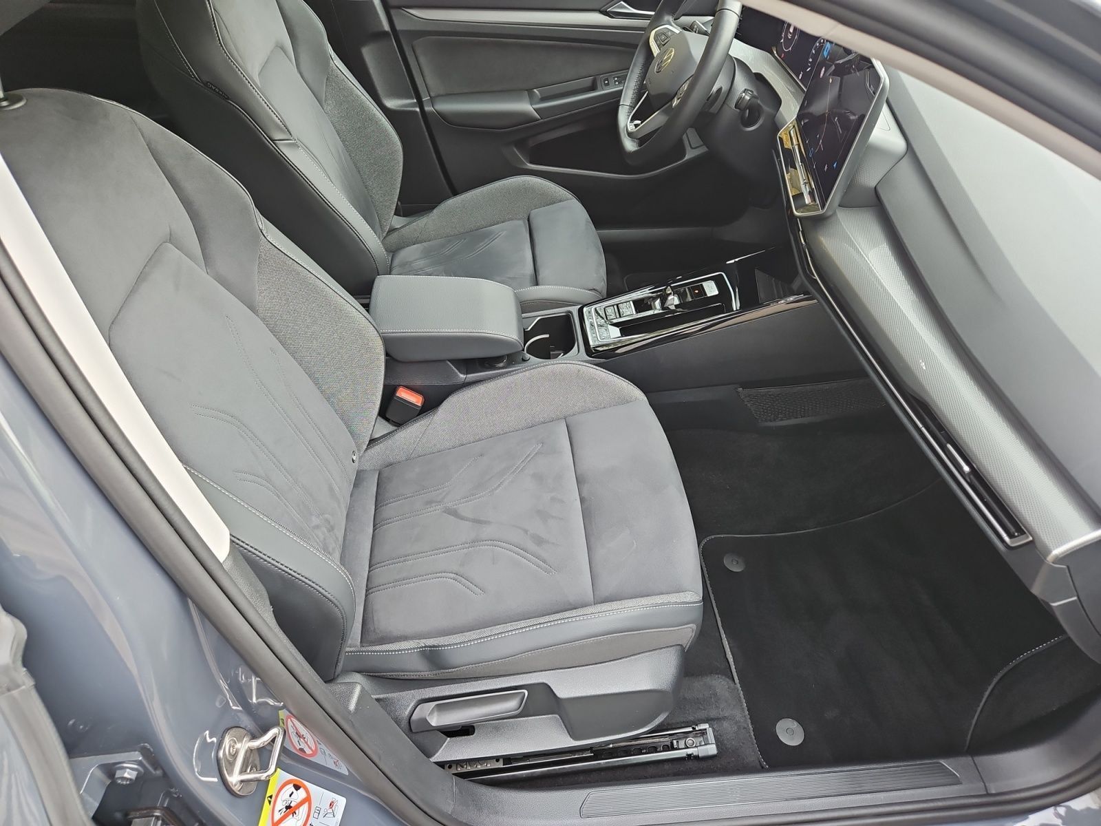 Volkswagen Golf - Bild 13