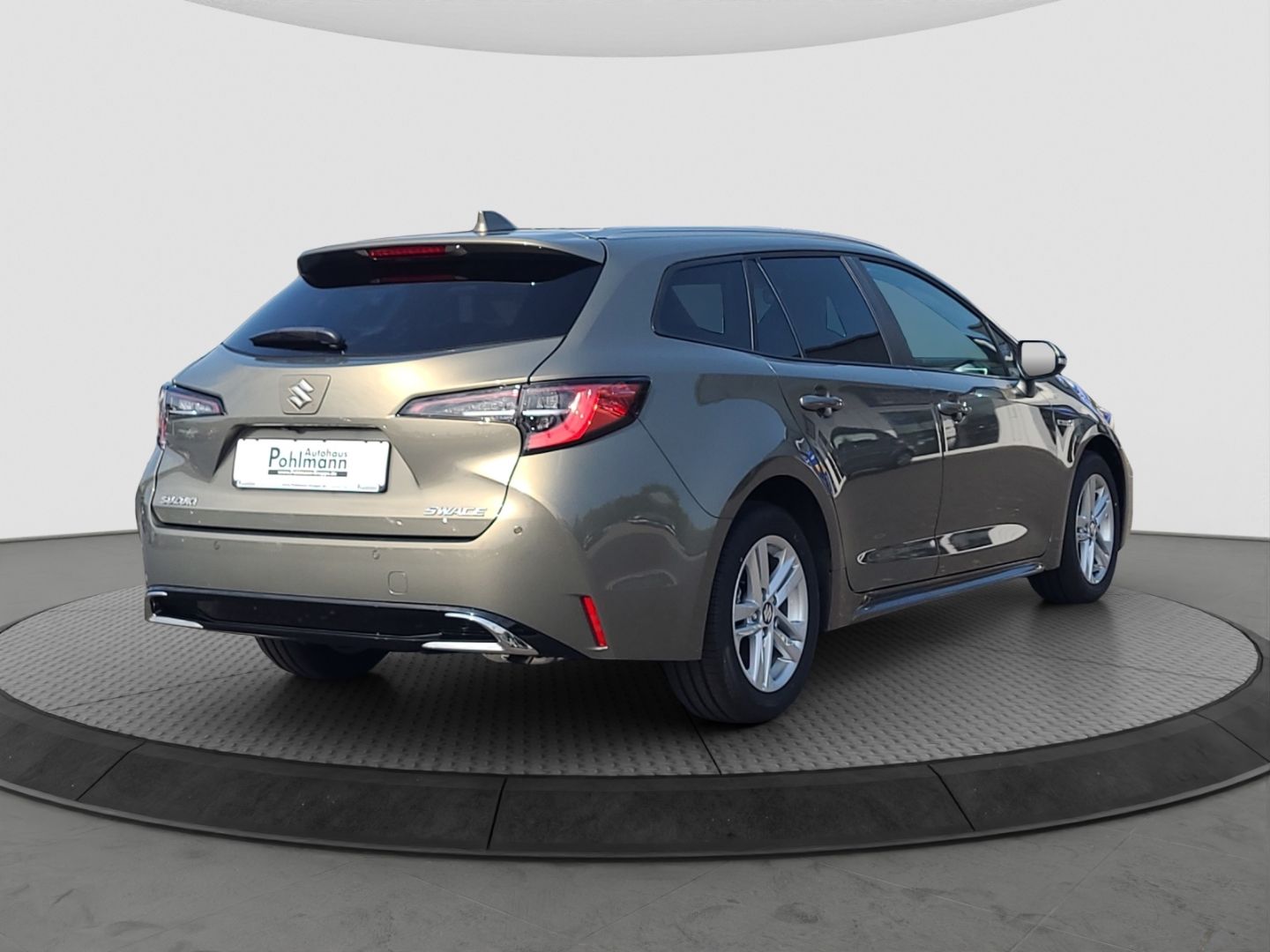 Suzuki Swace - Bild 5