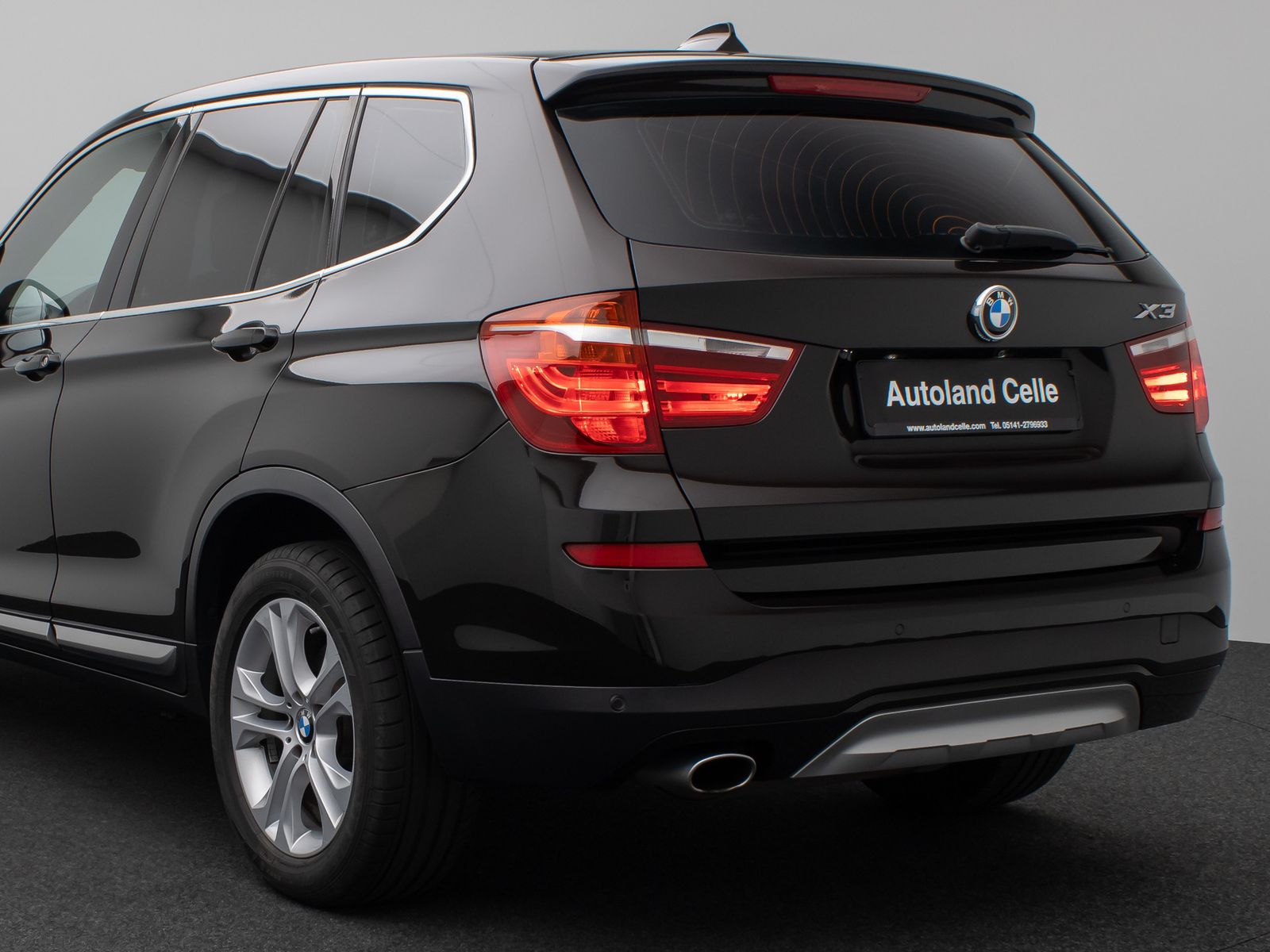 Fahrzeugabbildung BMW X3 xD20d xLine Kamera HUD HiFi Lenkrhz Stndhzg