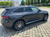Mercedes-Benz EQC 400 4M AMG Gart.-4.27,HUD,KEY,MEMO,360,AHK - graue Mercedes-Benz EQC
