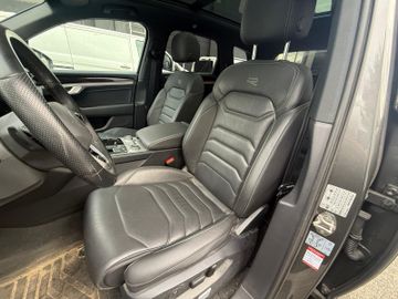 Volkswagen Touareg - 9