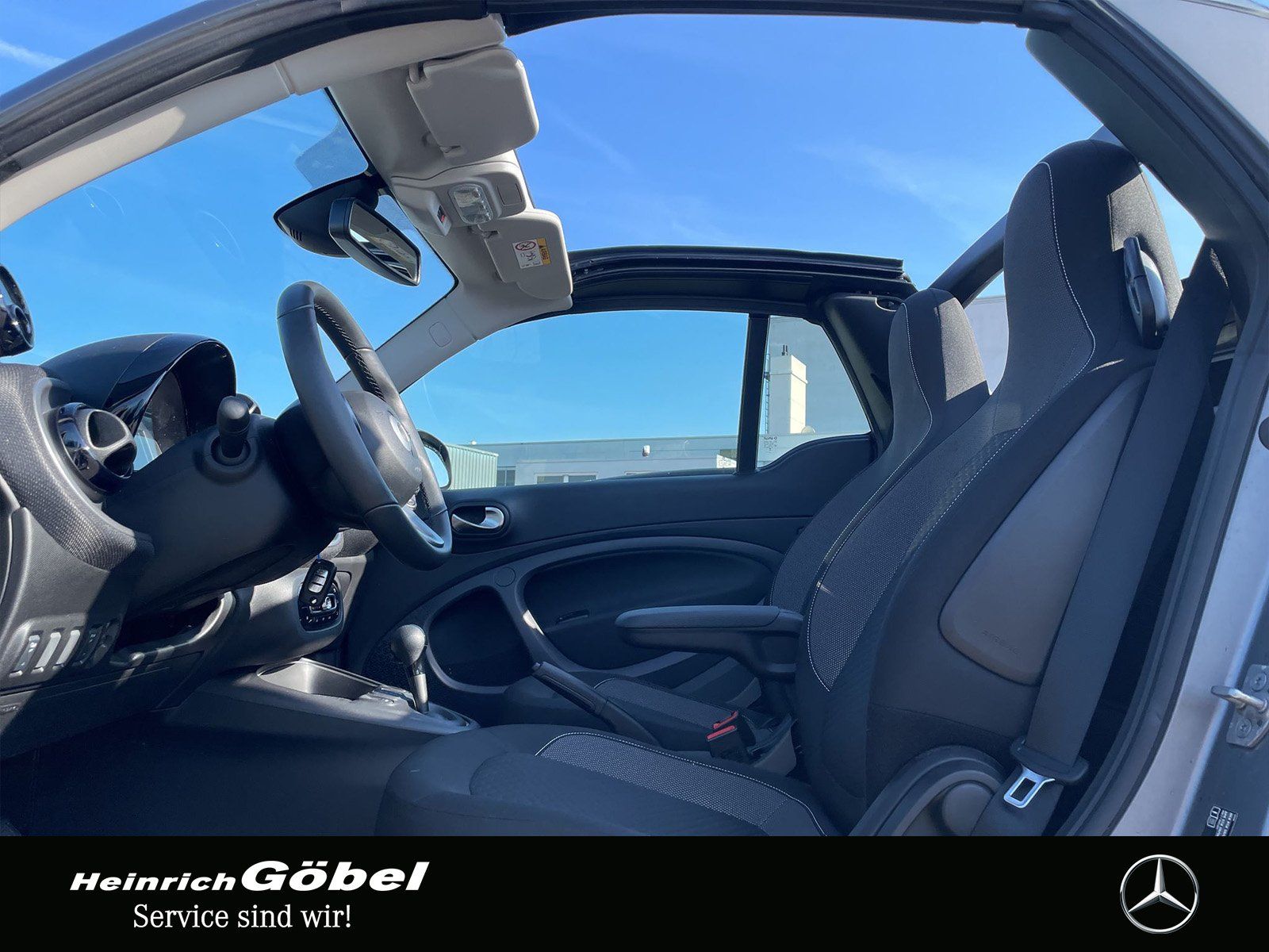 Fahrzeugabbildung Smart EQ*CABRIO*22kW*ALLWETTERREIFEN*AMBIENTE*LED