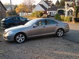 Mercedes-Benz S 500 BlueEFFICIENCY - - Mercedes-Benz S-Klasse: Limousine