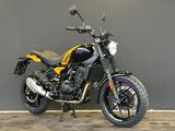 Royal Enfield Guerrilla 450 Yellow Ribbon + 1.Hand + GARANTIE - ROYAL ENFIELD NAKED BIKE