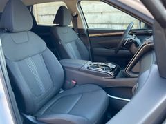 Fahrzeugabbildung Hyundai TUCSON 1.6 CRDi 48V Trend *Navi*Kamera*LED*ACC*