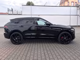 Jaguar F-Pace R-Dynamic SE AWD PANO/STANDH./MEMORY - Jaguar aus 2024