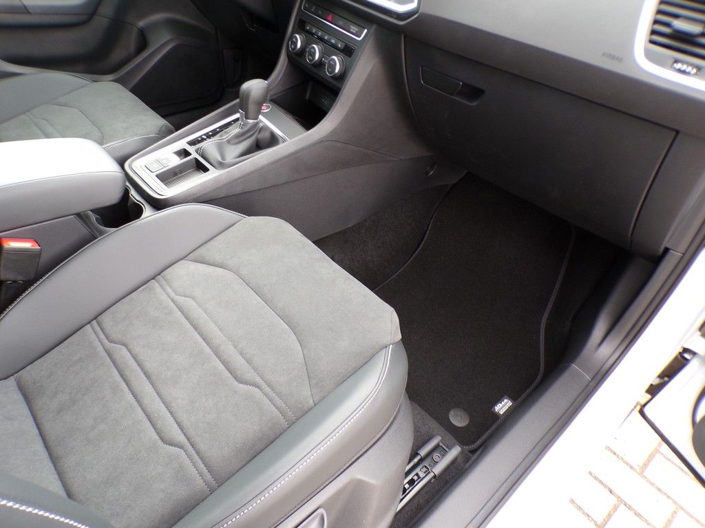 Fahrzeugabbildung SEAT SEAT Ateca Road Edition 1.5 TSI 110 kW