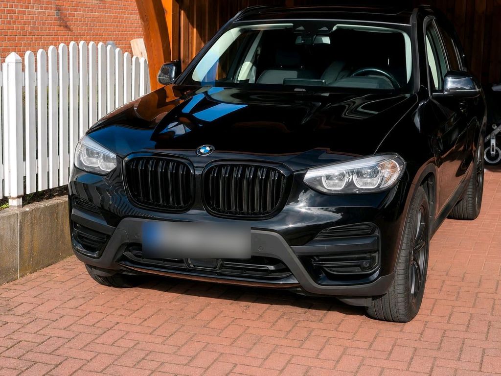 Image of BMW 325