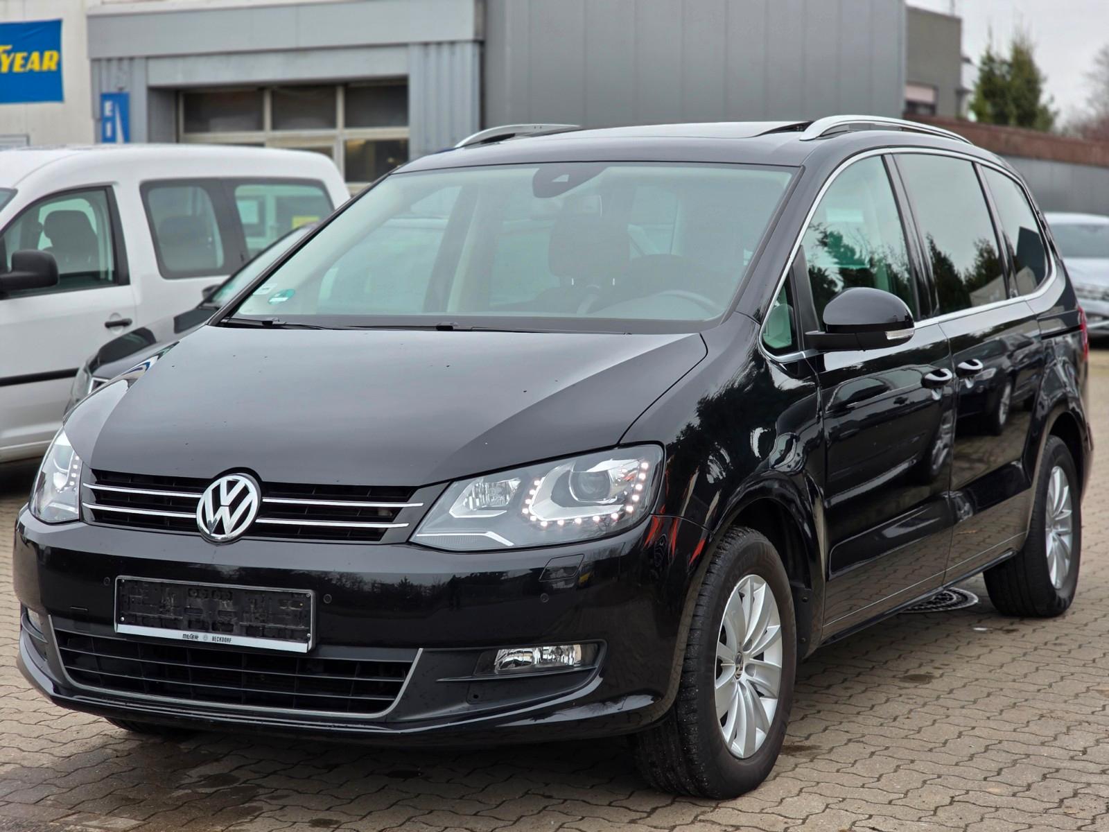 Volkswagen Sharan Comfortline 2.0 TDI DSG*AHK*Bi-XEN*PANO