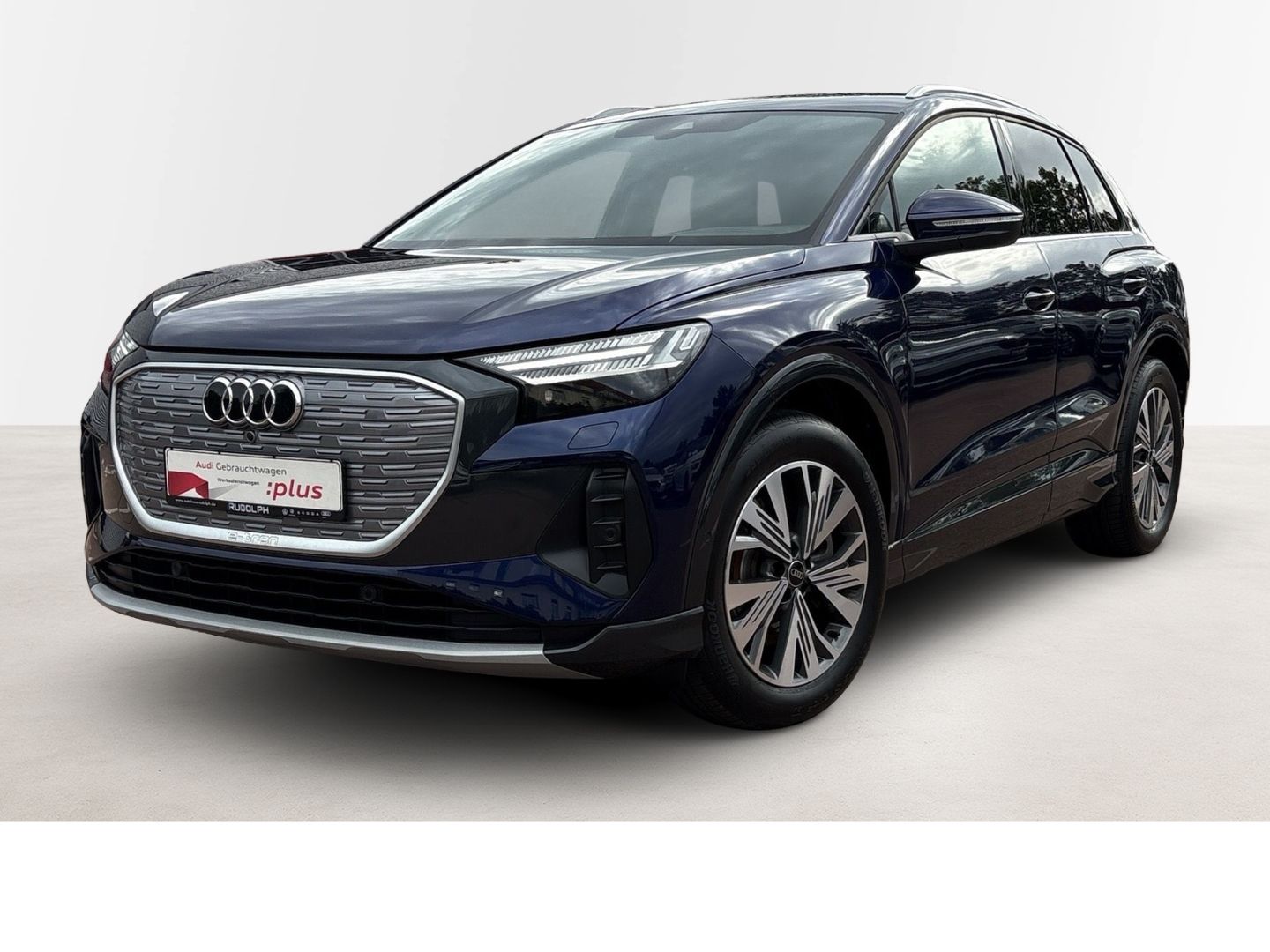 Audi Q4 e-tron 45 210 kW advanced MATRIX ACC NAVI AHK