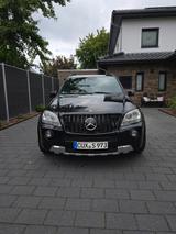 Mercedes-Benz ML 350 CDI 4MATIC -Voll,21',Stand.,Night, AMG o.