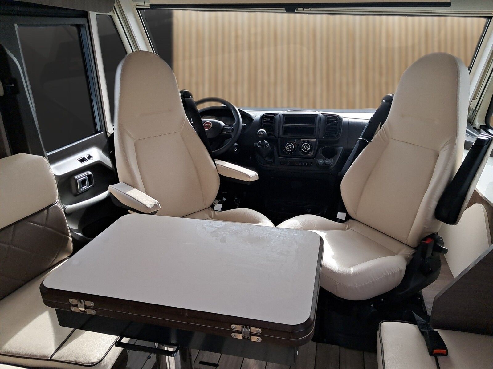 Fahrzeugabbildung Forster I FI745EF 10160 EUR Sondernachlass