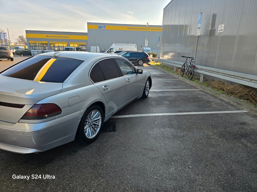 BMW 730