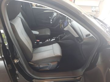 Bild 13 Opel Corsa F Edition 1.2 Turbo Mild-Hybrid LED Apple