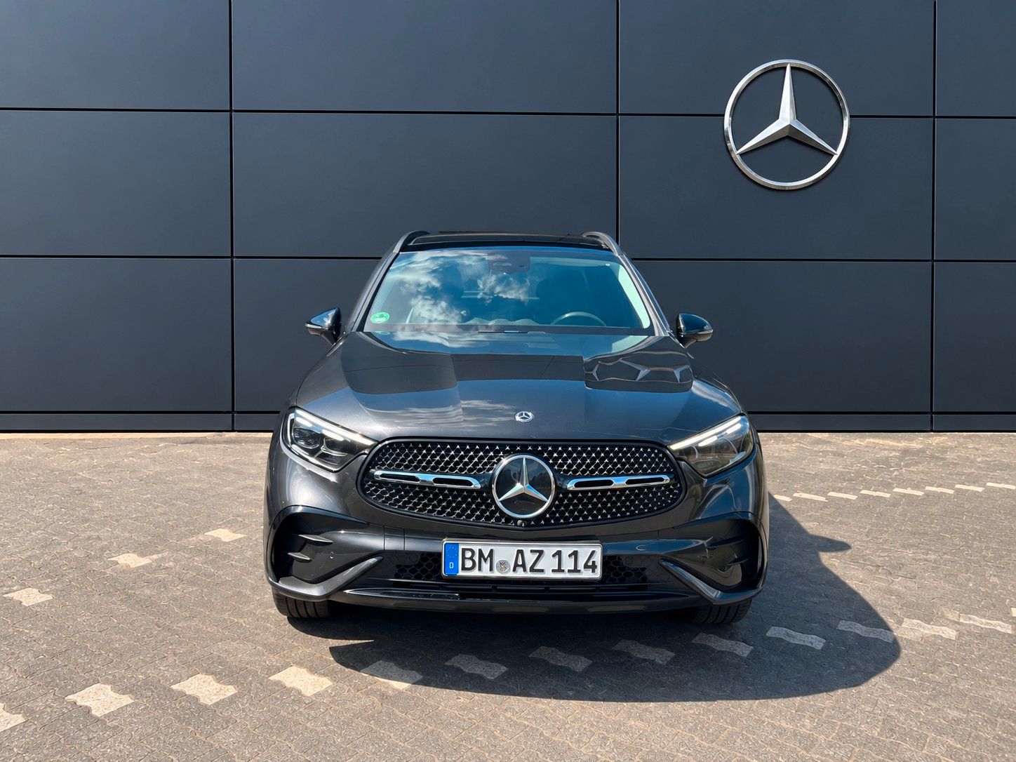 Mercedes-Benz GLC 300 e 4Matic AMG Line Panorama AHK foto 3