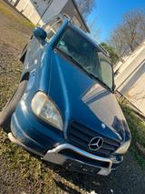 Mercedes-Benz Mercedes Benz ML 320 Benzin - gebrauchte Mercedes-Benz ML 320 aus dem Jahr 1998