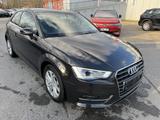 Audi A3 1,4 TSI KLIMA PDC SITZHEIZUNG XENON AHK - Audi A3: Braun
