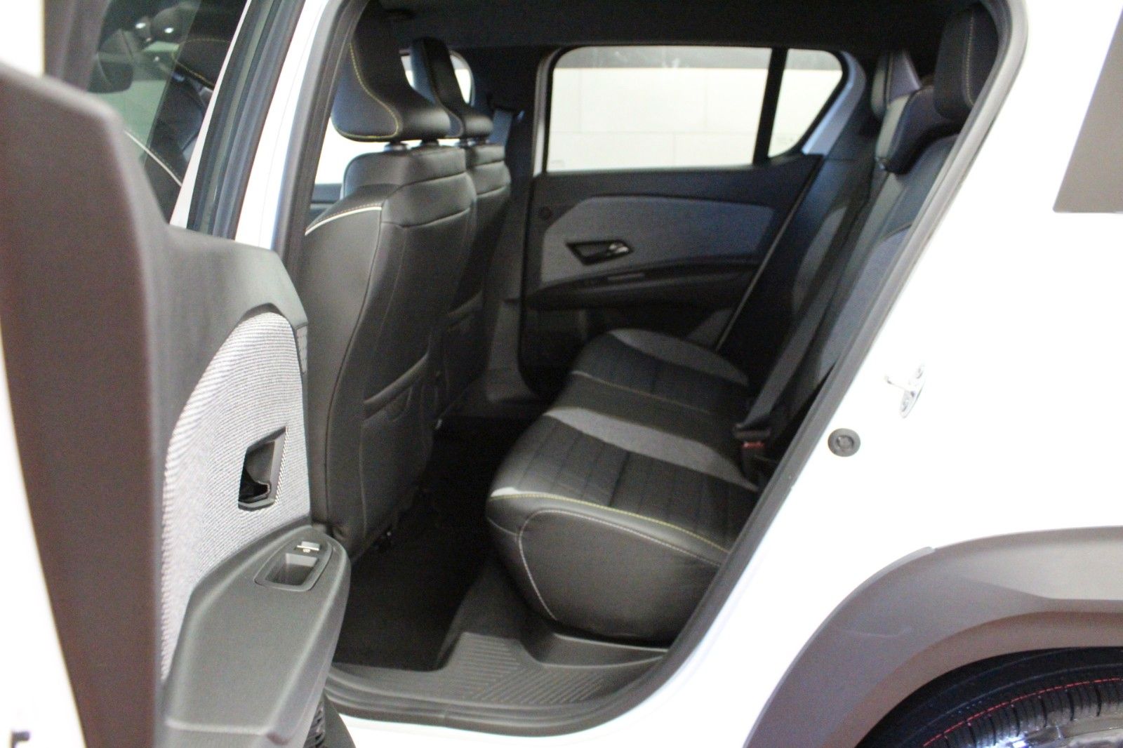 Fahrzeugabbildung Renault R 4 150 Comfort Range Iconic *Vollausstattung*