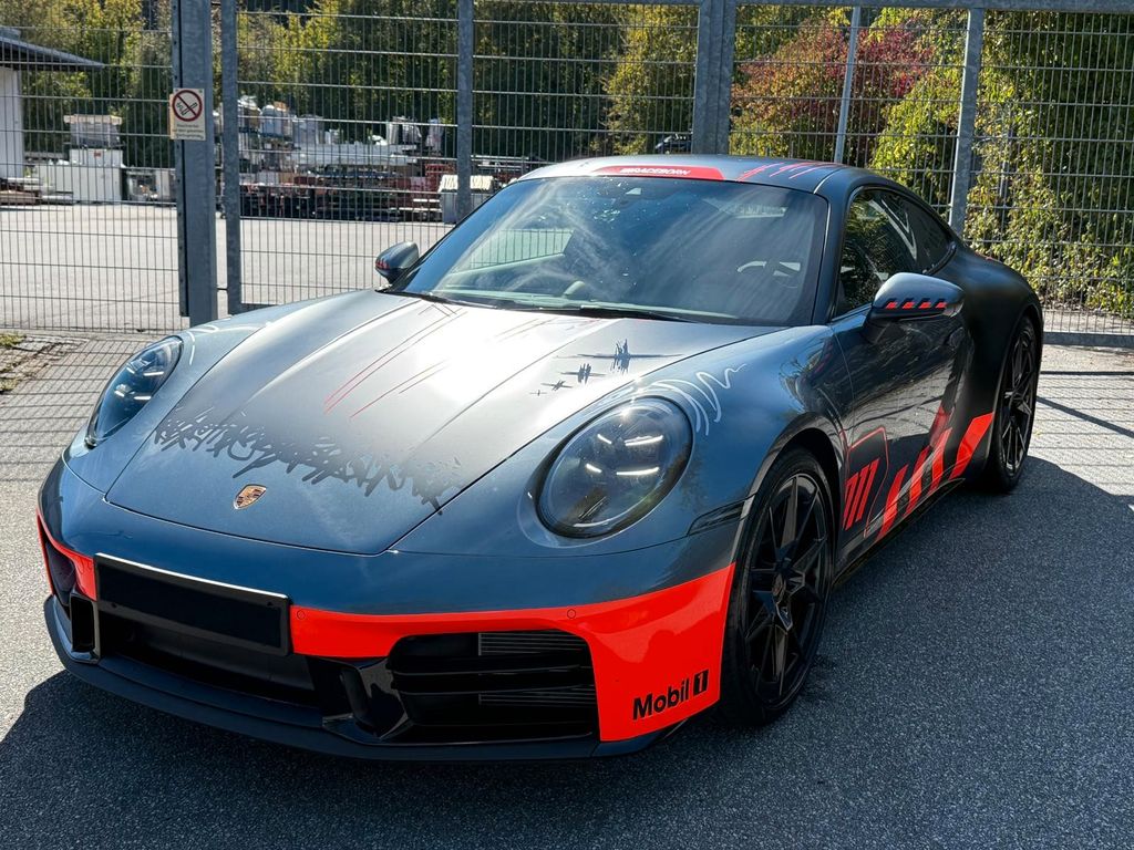 Image of Porsche 992