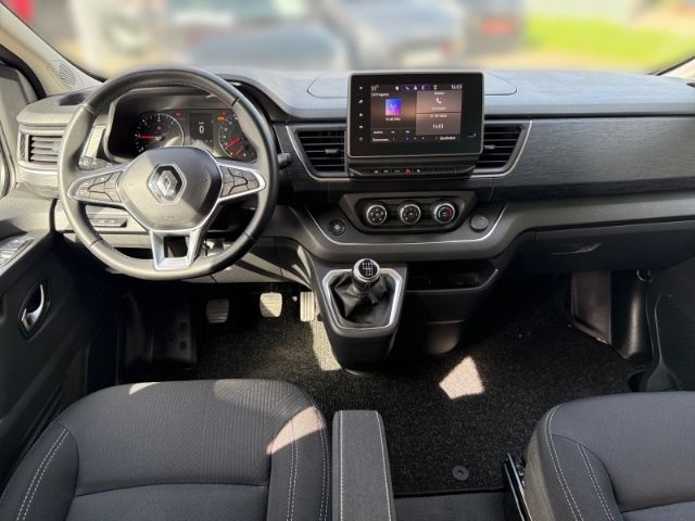 Fahrzeugabbildung Renault Trafic Combi L2H1 3,0t Life +CARPLAY+KLIMA+SHZ+U