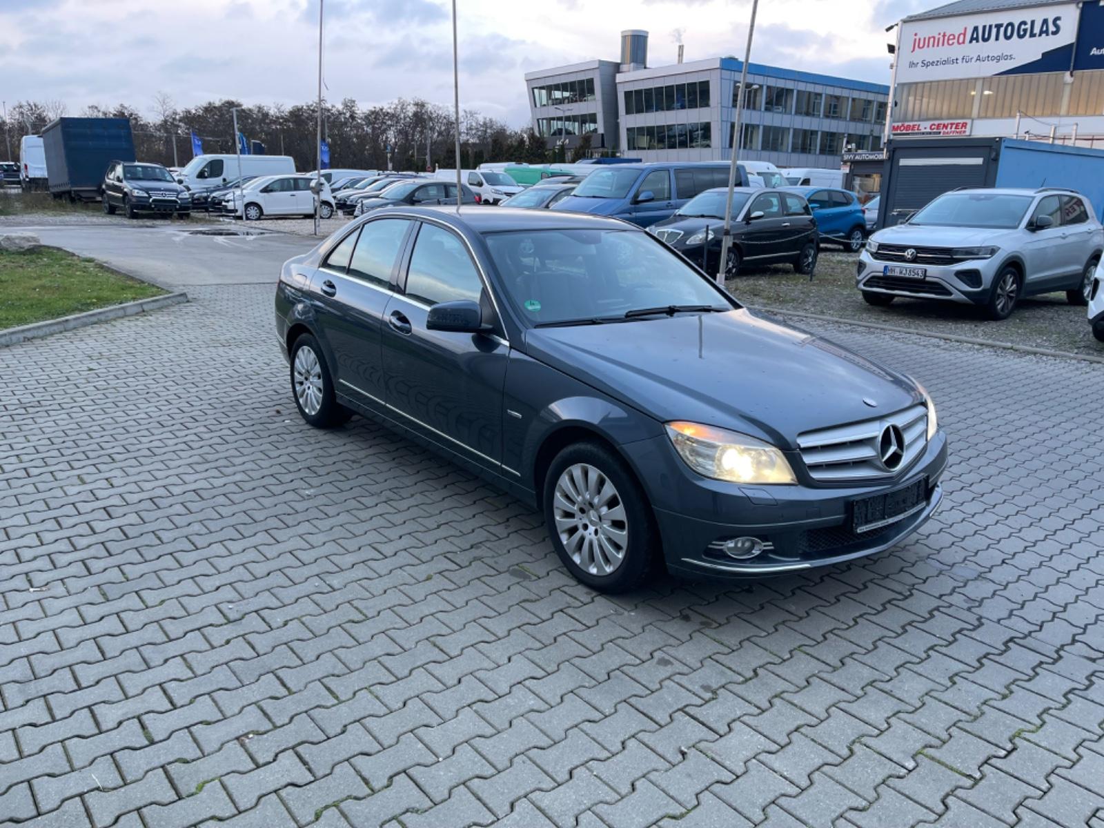Mercedes-Benz C 220 CDI BE Avantgarde Automatik Bi-Xenon Navi