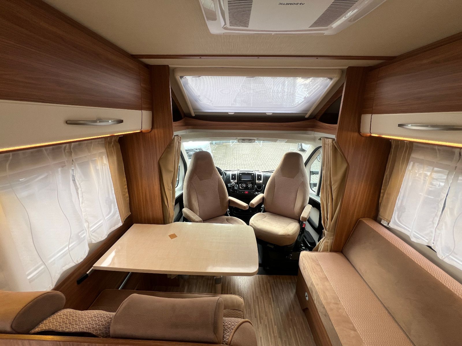 Fahrzeugabbildung Carado T 348 FIAT DUCATO 150 PS *1.HAND*DACHKLIMA*