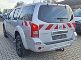 Nissan Pathfinder 2.5 dCi XE 7-Sitzer AHK 3,0t 5trg - Nissan Pathfinder Gebrauchtwagen