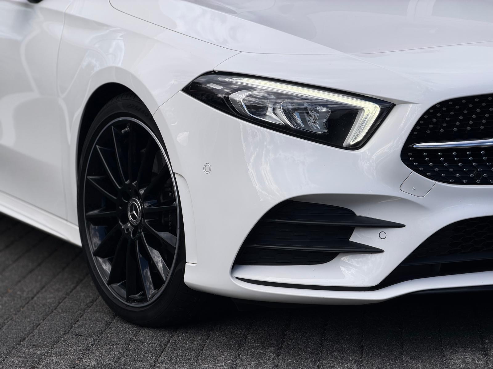 Mercedes-Benz A250*AMG*AHK*Digital*Ambiente*Pano*LED*Alcantara