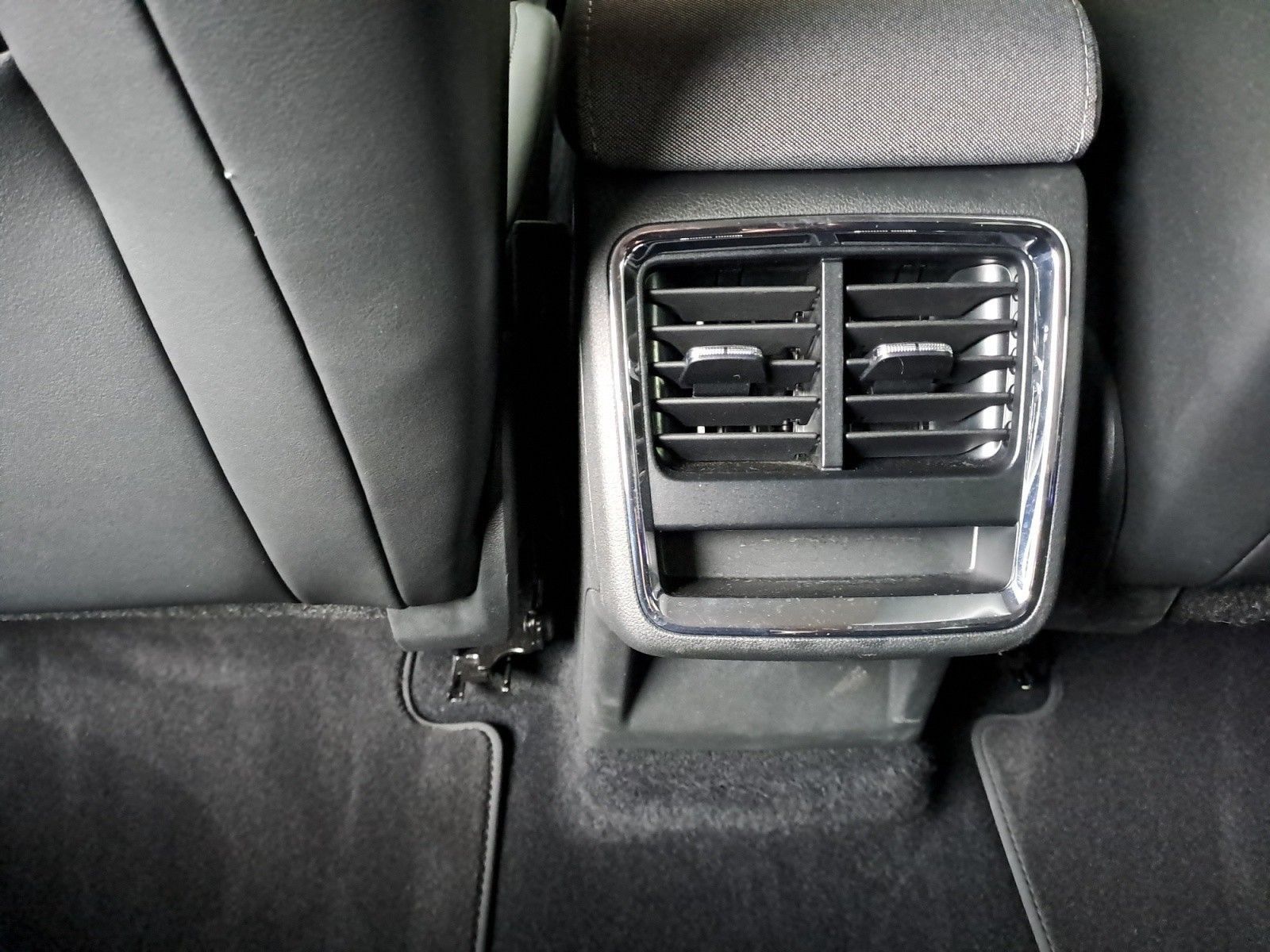 Skoda Enyaq - Bild 16