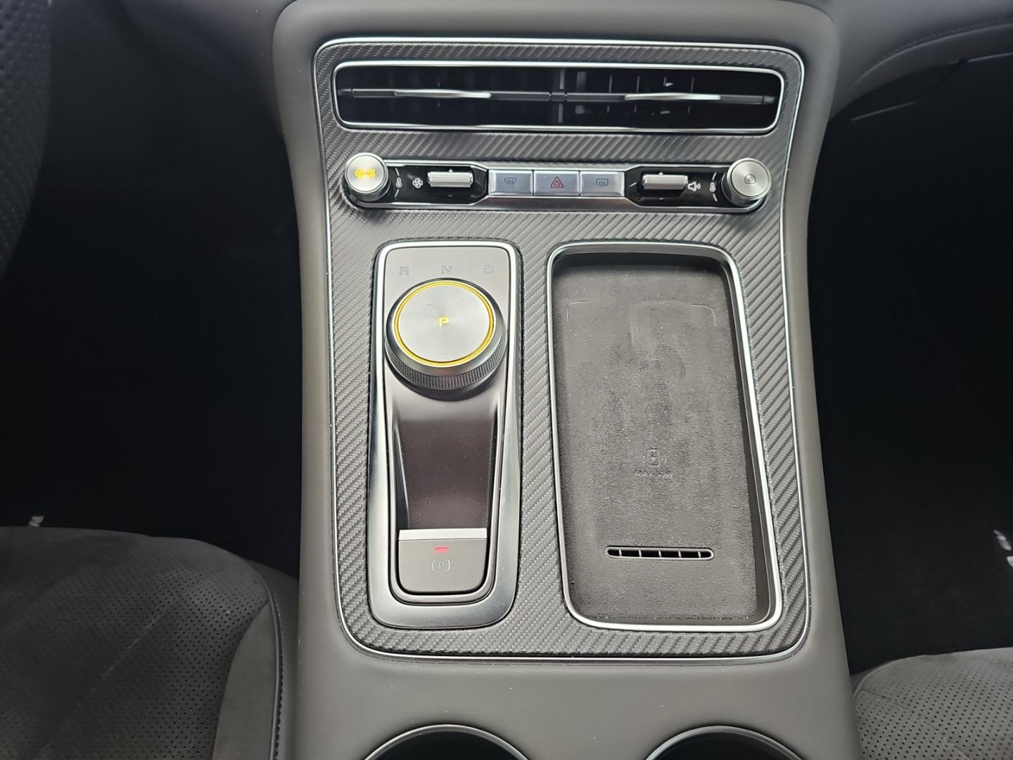 MG S6 EV Lux AWD, Panoramad., Navig., bel. Sitze 36