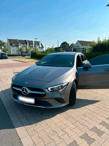 MERCEDES-BENZ Mercedes-Benz Cla shooting brake