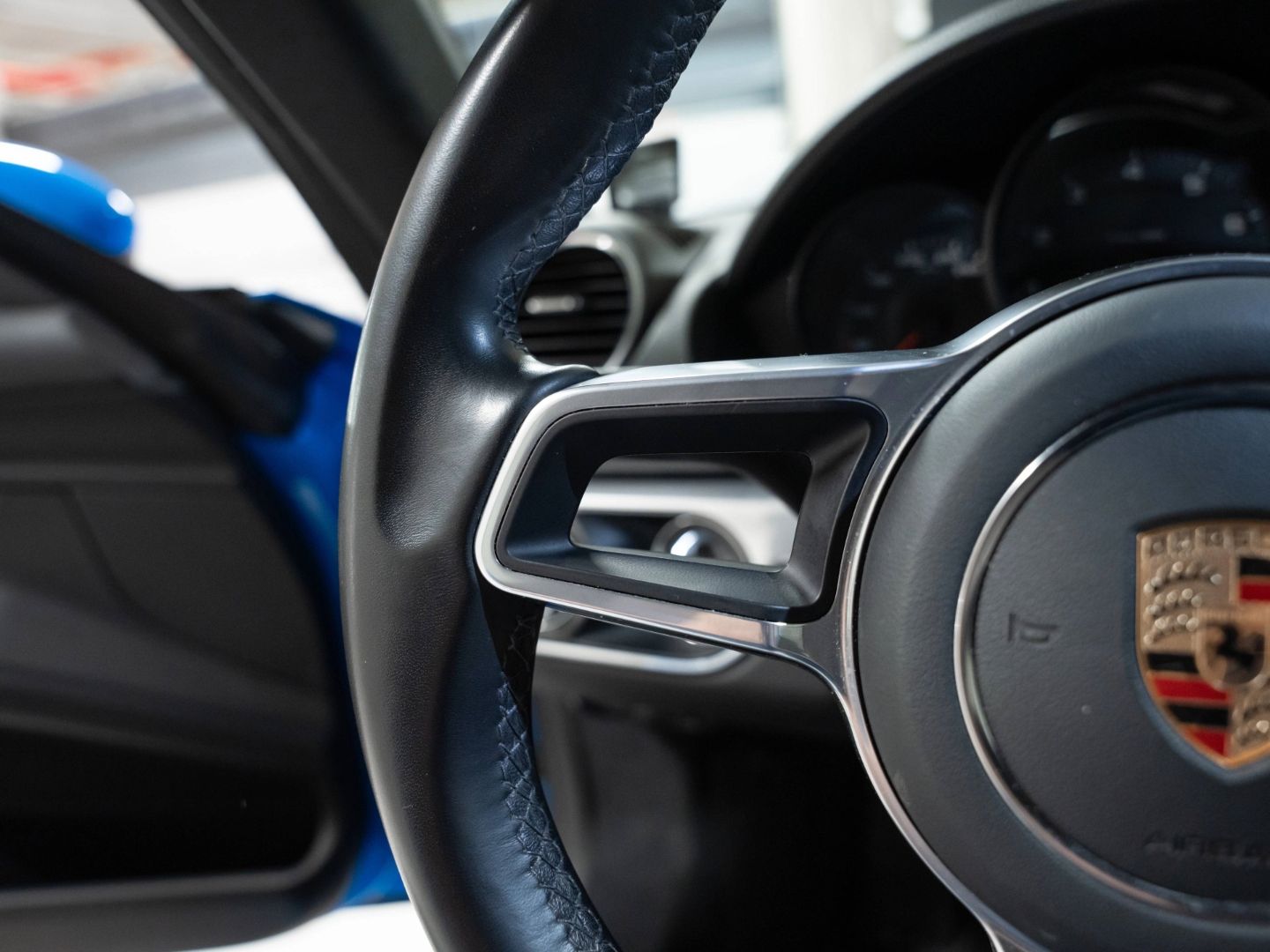 Porsche Cayman Navi Apple CarPlay Rückfahrkamera foto 24