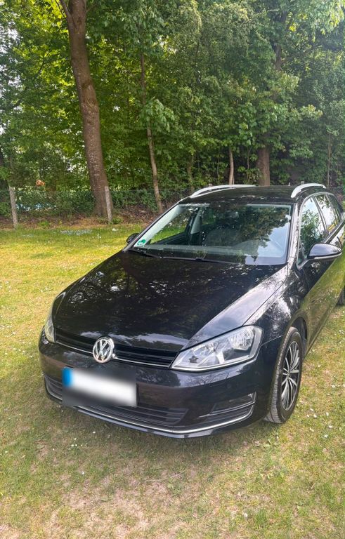 Image of Volkswagen Golf