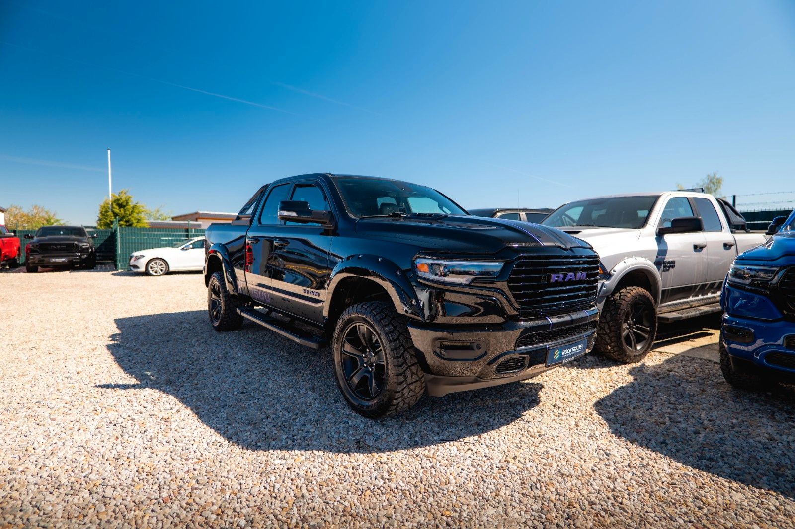 Fahrzeugabbildung Dodge RAM 5.7 V8 HEMI 4x4 LIMITED NightOffroad LONGBED