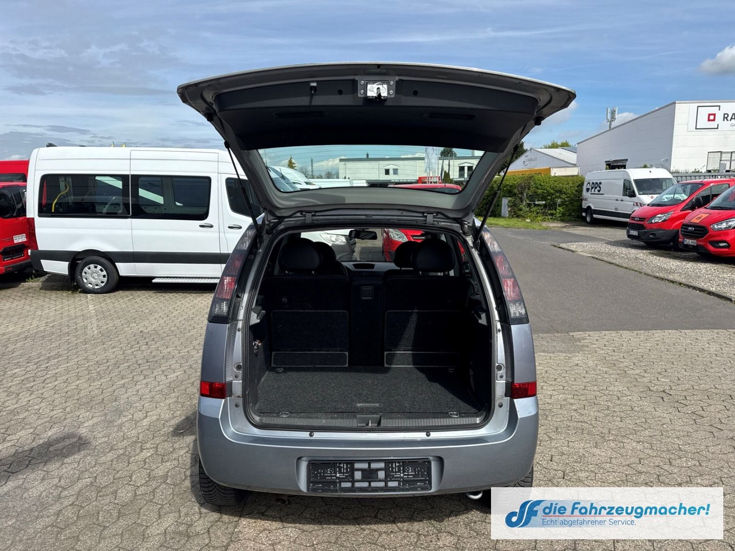 Fahrzeugabbildung Opel Meriva Edition GA Klima el.SP Spieg. *EXPORT
