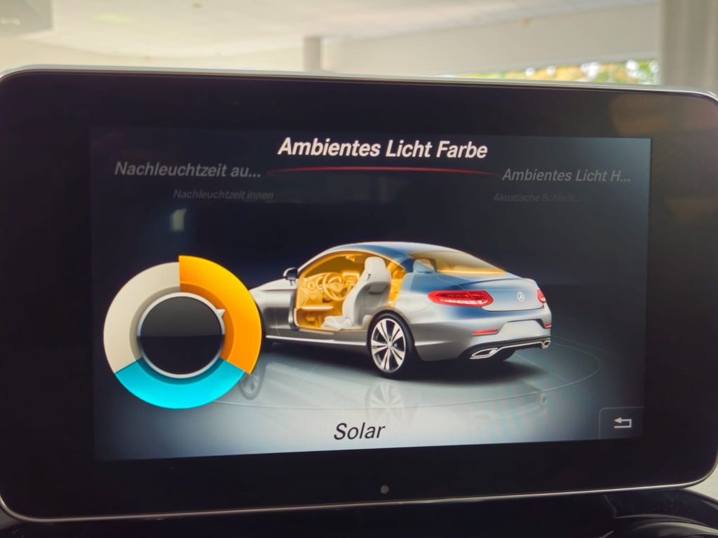 Mercedes-Benz C 300 Coupe AMG*PANO*BURM*HUD*DISTR*STHZG*360°