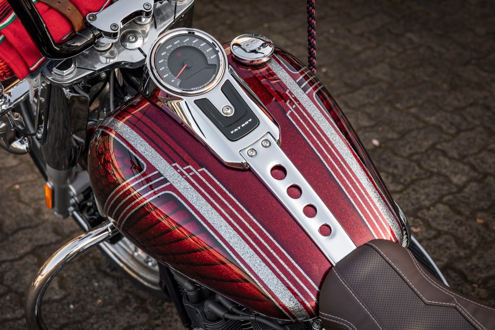 Fahrzeugabbildung Harley-Davidson FAT BOY FLFBS 114 MY24 - Chicano Umbau- Custom