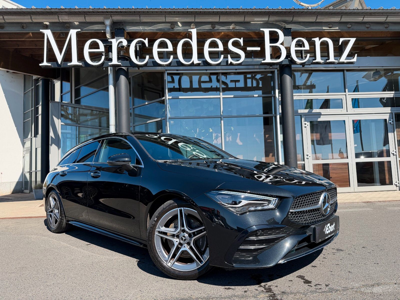 Fahrzeugabbildung Mercedes-Benz CLA 200 SB AMG R-Kamera+TOTW+