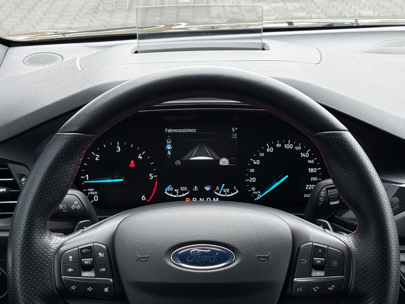 Focus Turnier ST-Line 2.0Autom. Navi LED