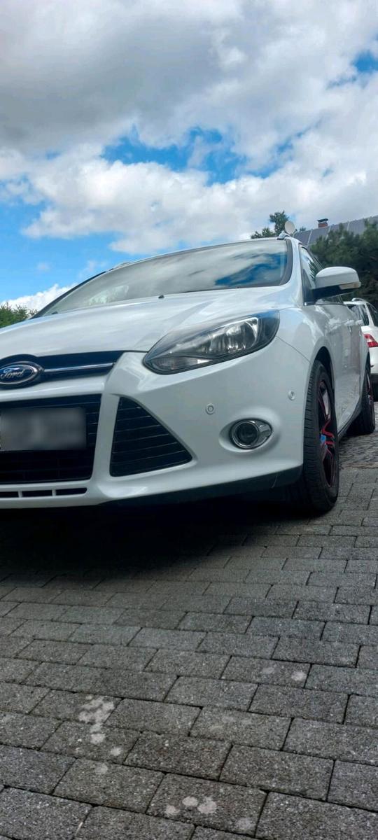 Ford Focus 2012 — photo 13