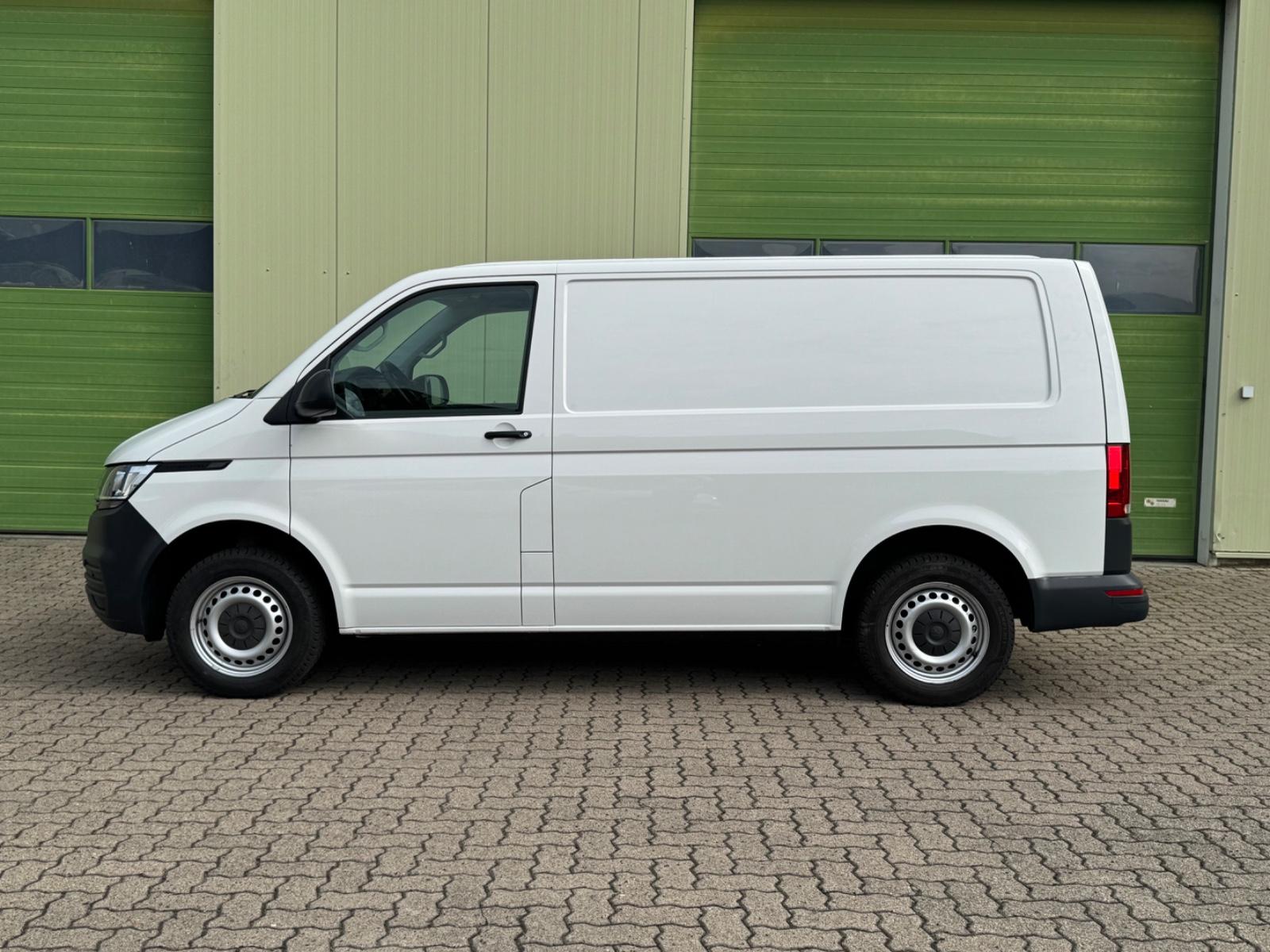 Volkswagen T6.1 Transporter 2.0 TDI Kasten/Klima/PDC/EFH