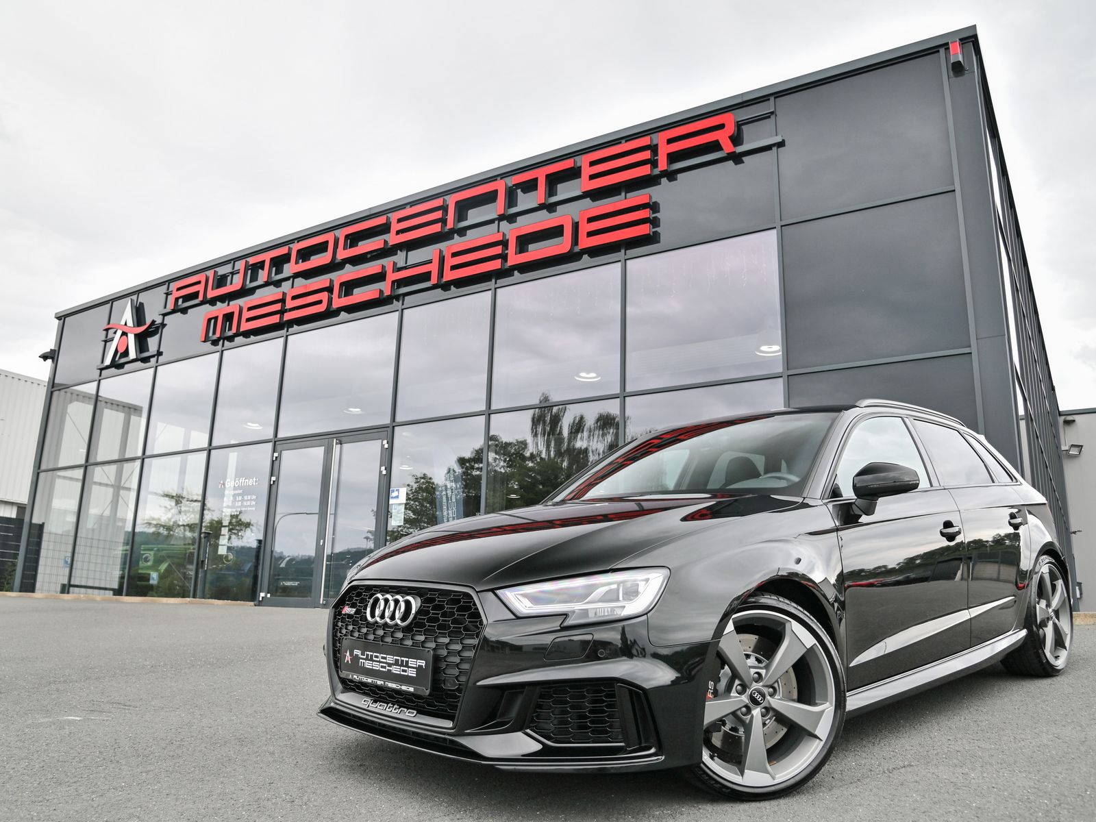 AUDI RS3 Sportback 2.5 TFSI RS-Sitze* Virtual* 280kmh