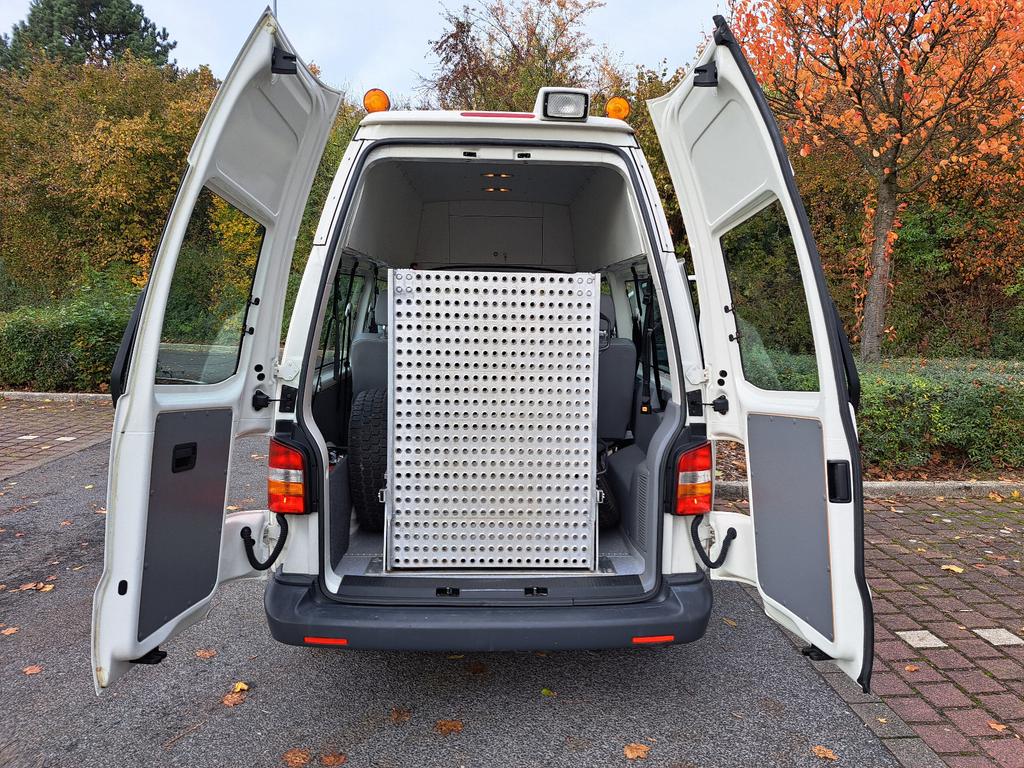 Volkswagen T5 Caravelle