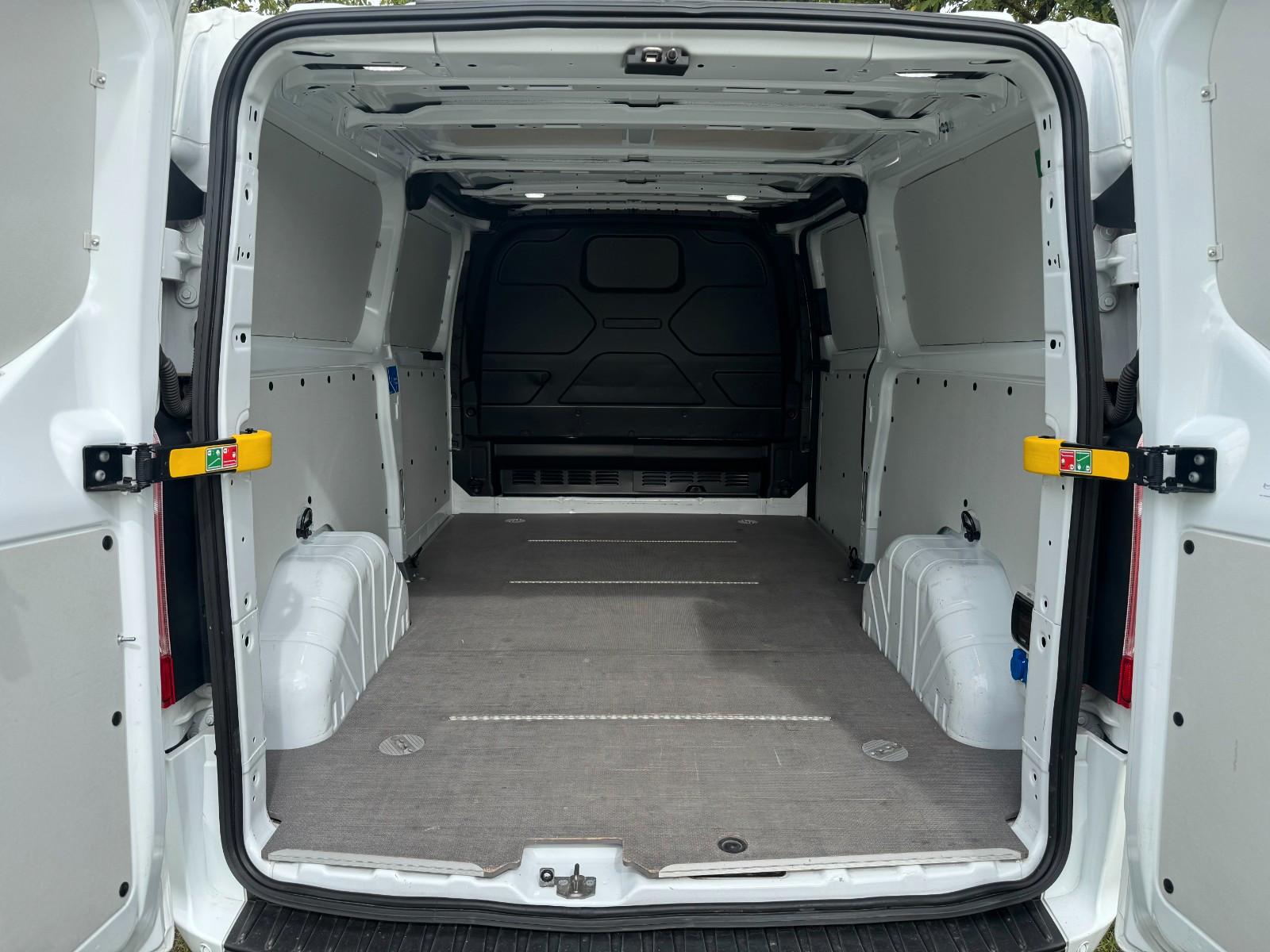 Ford Transit Custom 300 L2 Trend 2,0 TDCi | GARANTIE