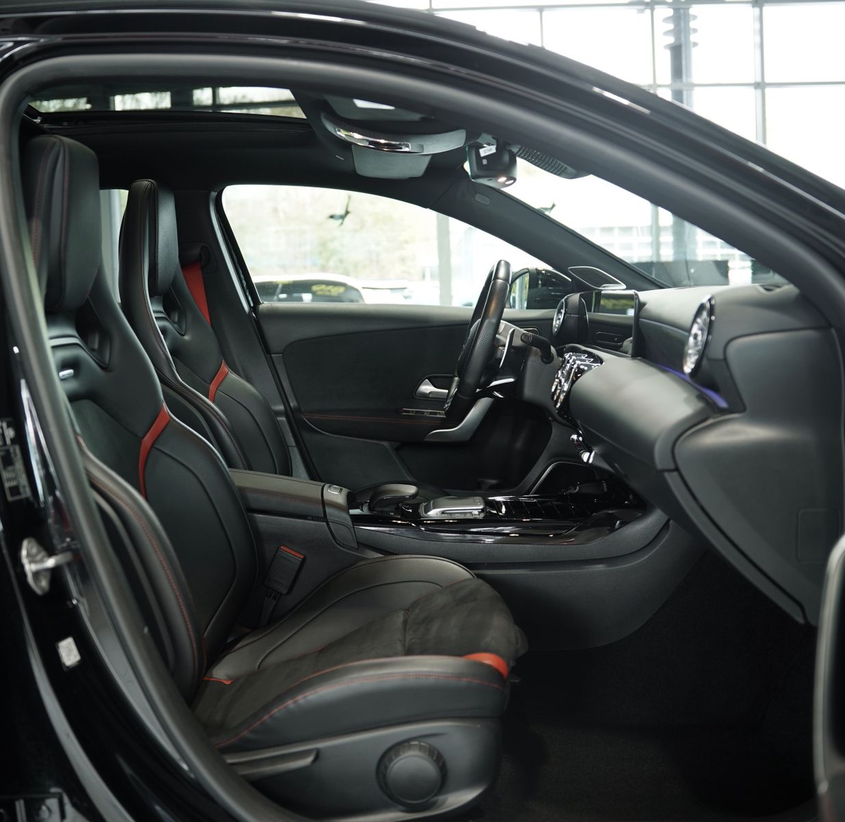 Mercedes Benz A 45 Amg